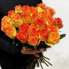 25 желто-оранжевых роз (50 см)